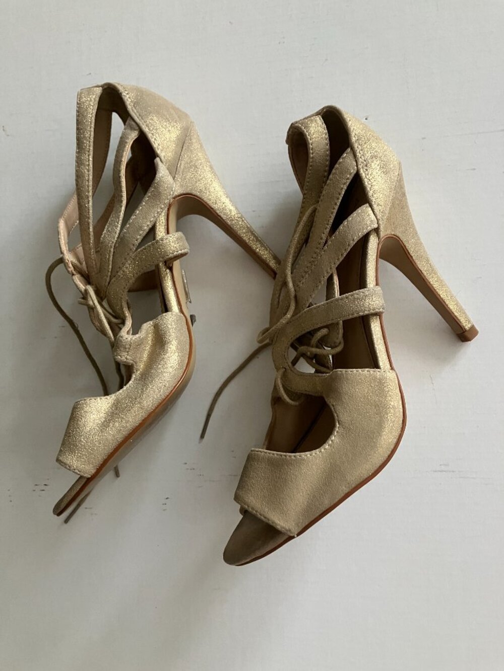 Firm Aldo Lace Up Open Stilettos Size 7 Gold Leather Upper - Picture 3 of 9